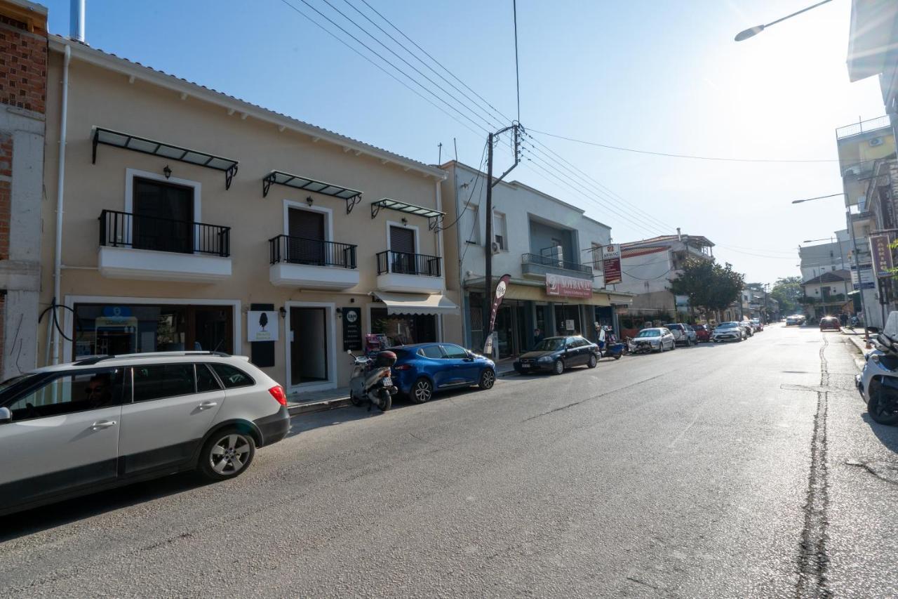 Comfy & Stylish Apt In Ioannina Apartment Exterior photo